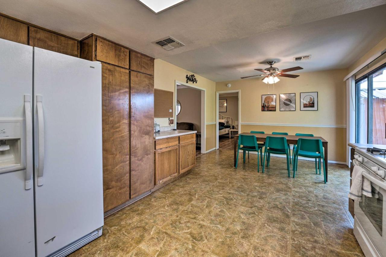 Updated Family Home - 2 Blocks To Colorado River! Bullhead City Exterior photo