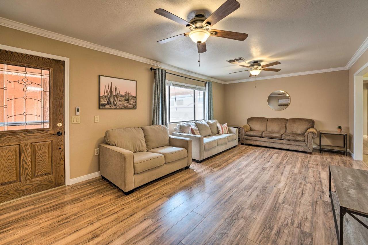 Updated Family Home - 2 Blocks To Colorado River! Bullhead City Exterior photo